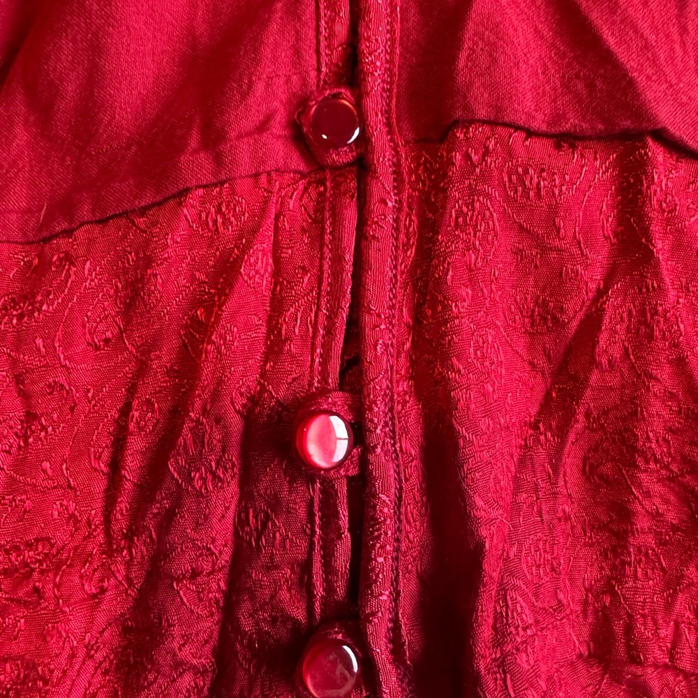 Studio 1940 Red Button-Detail Blouse - Picture 11 of 12